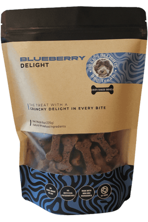 Blueberry Delight for Dogs – Antioxidant-Rich, Grain-Free Treats | Duke’s Delights packaging with crunchy treats.